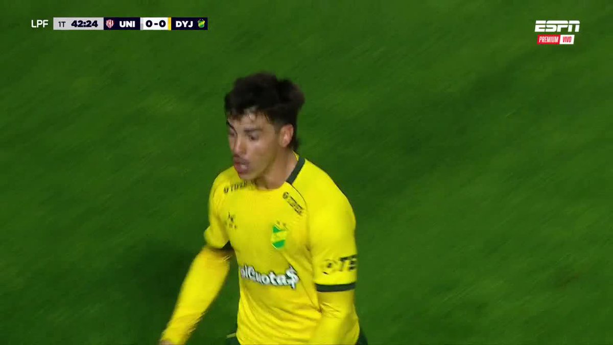 😮‍💨🇺🇾 EL CONTROL DE PECHO Y LA DEFINICIÓN DE JUAN MANUEL GUTIÉRREZ PARA EL GOL DE DEFENSA Y JUSTICIA.
