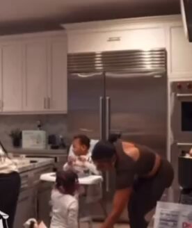 Damn😭😩Jr. can already sense what’s up cause Blue went to go see his kids…. His mamas patience running thin and HE pays the price. His anxiety gotta be off the meter he’s stimming hard Luella is speechless