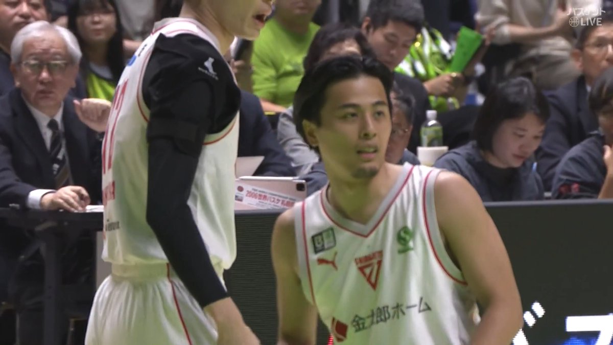 #富樫勇樹 が引き付けて引き付けてドンピシャパス‼‼ #金近廉 がバスケットカウント💪💪 🏀りそなグループ #Bリーグ🏀 レバンガ北海道 🆚 千葉ジェッツ(2026.10.10) ▶視聴はコチラ #バスケットLIVE ライブ/見逃し配信中📡 B.LEAGUE(Bリーグ) 千葉ジェッツふなばし 🛫PAINT IT JETS✨