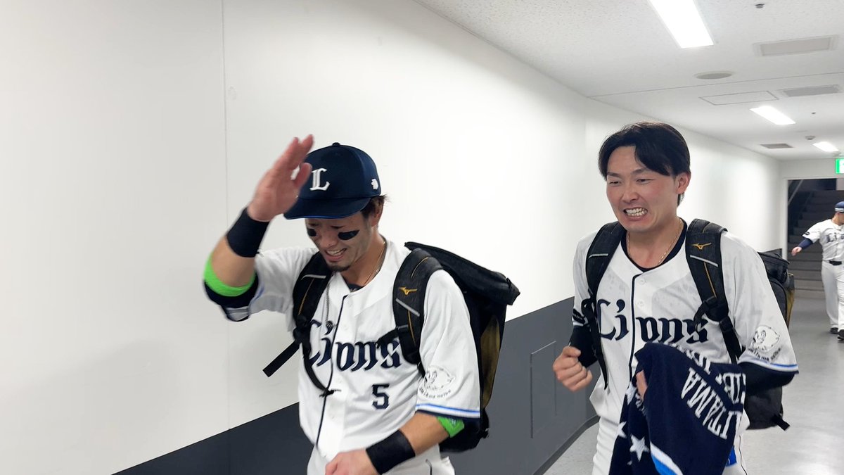 / 劇的サヨナラホームラン! 勝利のハイタッチ気分! \ 今日はもちろん、#カナリオ 選手祭り! 明日も球場一体となって、後押しをよろしくお願いします! ▼全容はこちら #seibulions #圧倒的至近距離 #パーソルCSパ