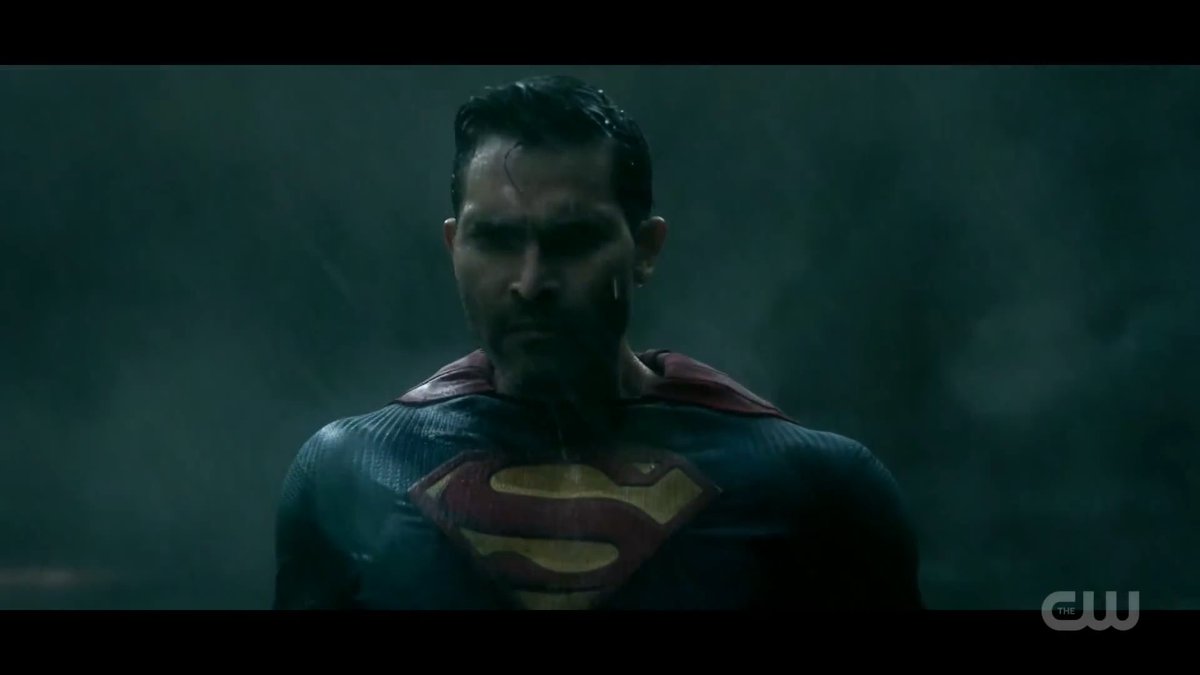 tyler hoechlin’s superman is the true definition of truth, justice, and better tomorrow who’s a global hero who intends to save people around the world instead of just in the city of metropolis.