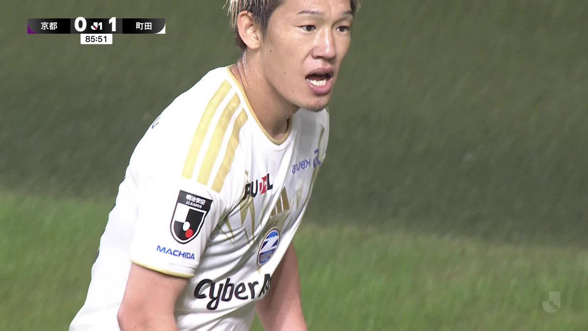 / 最後に決めた!! 明本の決勝ゴール🔥⚽️ \ こぼれ球に反応した #小川航基 選手がヘディングシュート! 相手GKに阻まれるも、さらにこぼれたボールを #明本考浩 選手が左足で叩き込む💥 劇的な決勝ゴールで勝利をつかみました🙌 #FC町田ゼルビア #zelvia