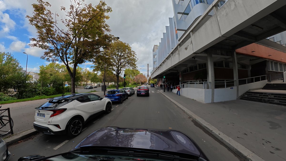 Starting off my time in Europe today (here till the 21st) checking out NGP from XPENG It’s their version of Tesla’s FSD supervised software or here in EU called Tesla Assisted Driving Overall it exceeded expectations & was a smooth confident system. Stay tuned till tomorrow when the full video comes out of my first impressions vs V14.
