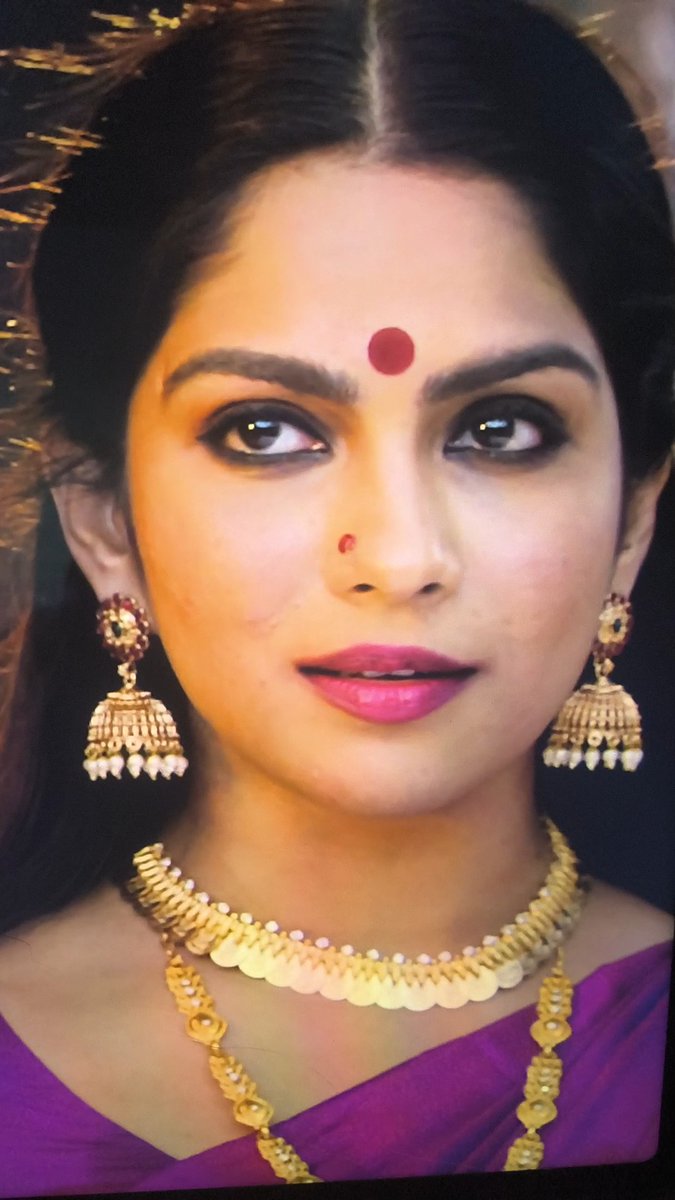 25 seconds of Pure RAW sanskaari Devotion 🥵 Athaaaa Swasika intense Face cardd