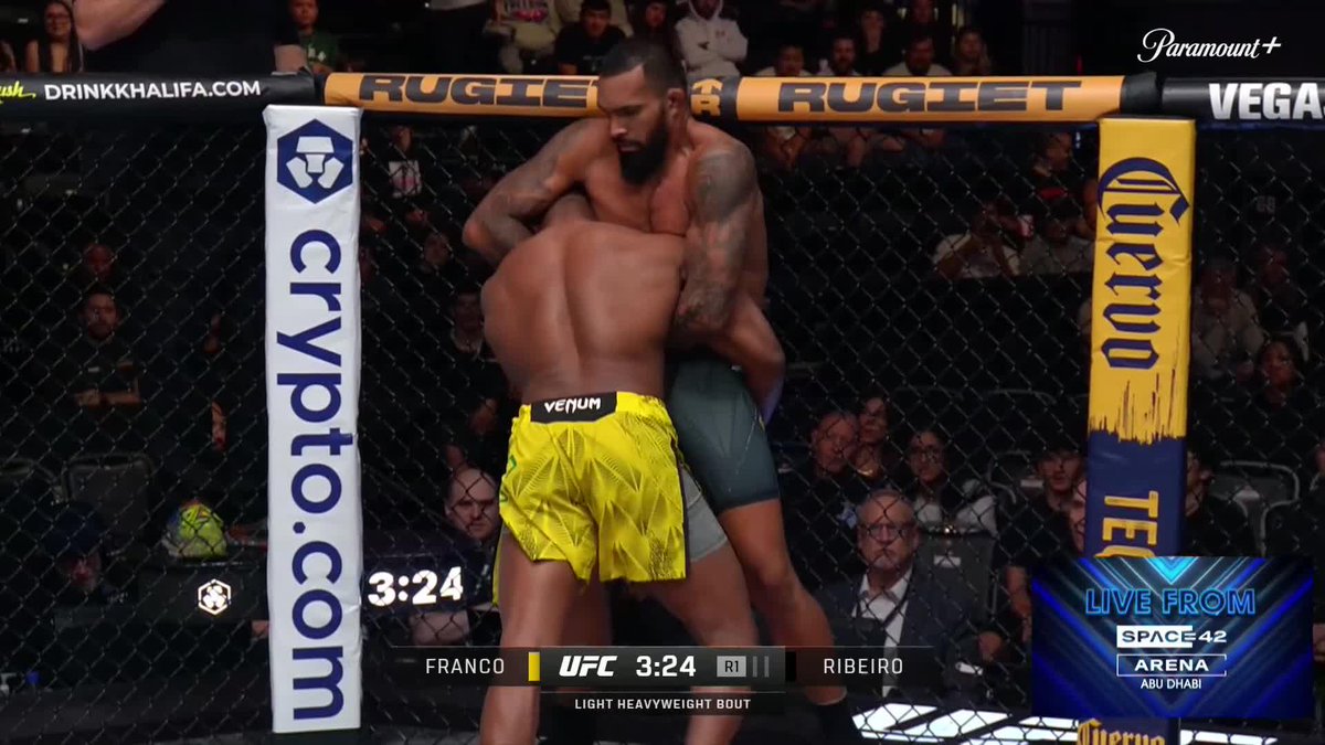 MUCH NEEDED FOR THE MAN 🇧🇷 Brendson Ribeiro gets the massive submission victory by jumping gilly! [ #UFCVegas122 | LIVE on @ParamountPlus ]