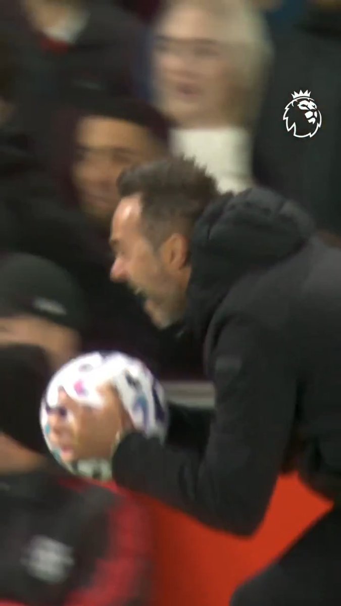 New celebration unlocked by Roberto De Zerbi 😂