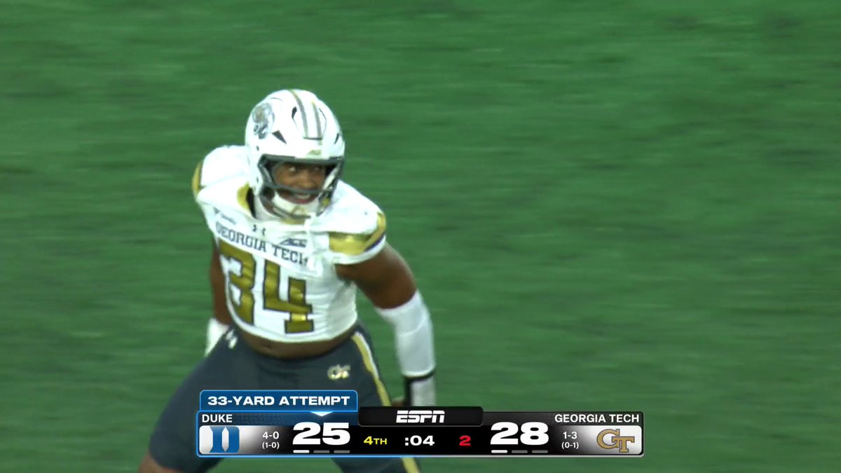THE KICK IS NO GOOD ‼️ Georgia Tech Football gets the 28-25 W over Duke 🐝