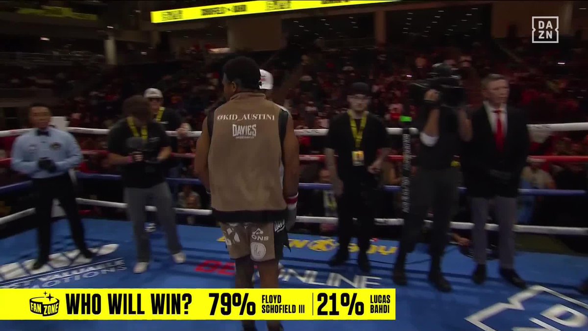 Floyd Schofield has entered the ring ‼️ #SchofieldBahdi | Live NOW on DAZN▪️