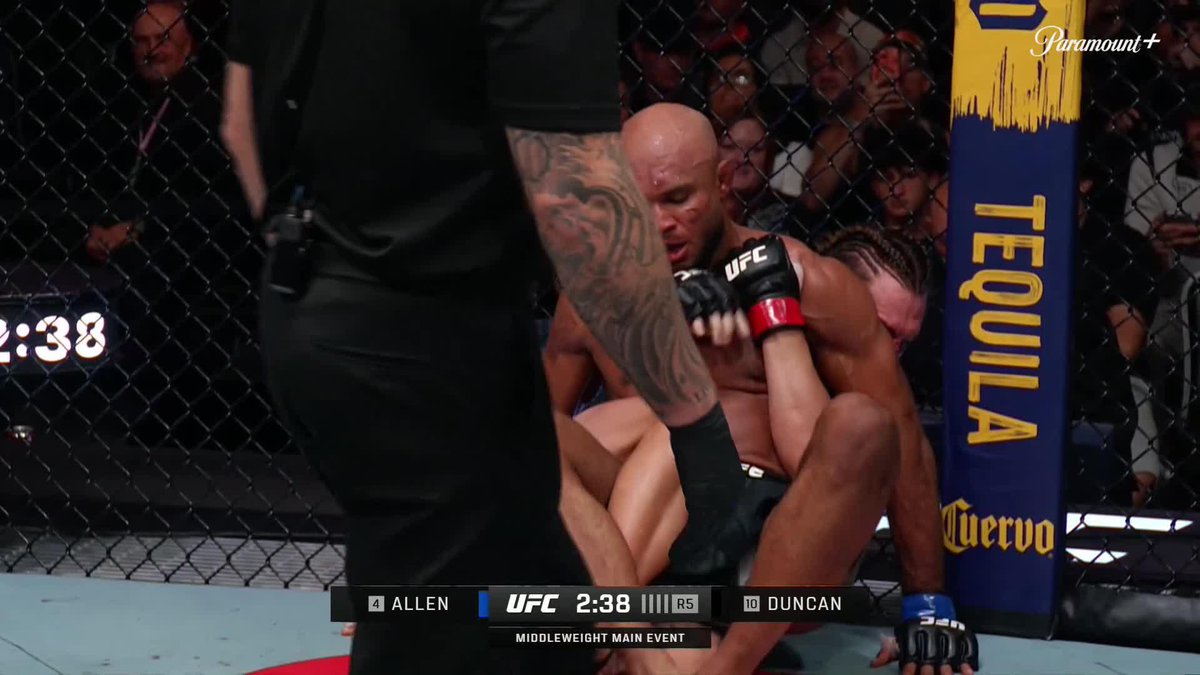 BRENDAN ALLEN GOES ALL OUT FOR THE SUBMISSION 😤 [ #UFCVegas122 | LIVE on @ParamountPlus ]