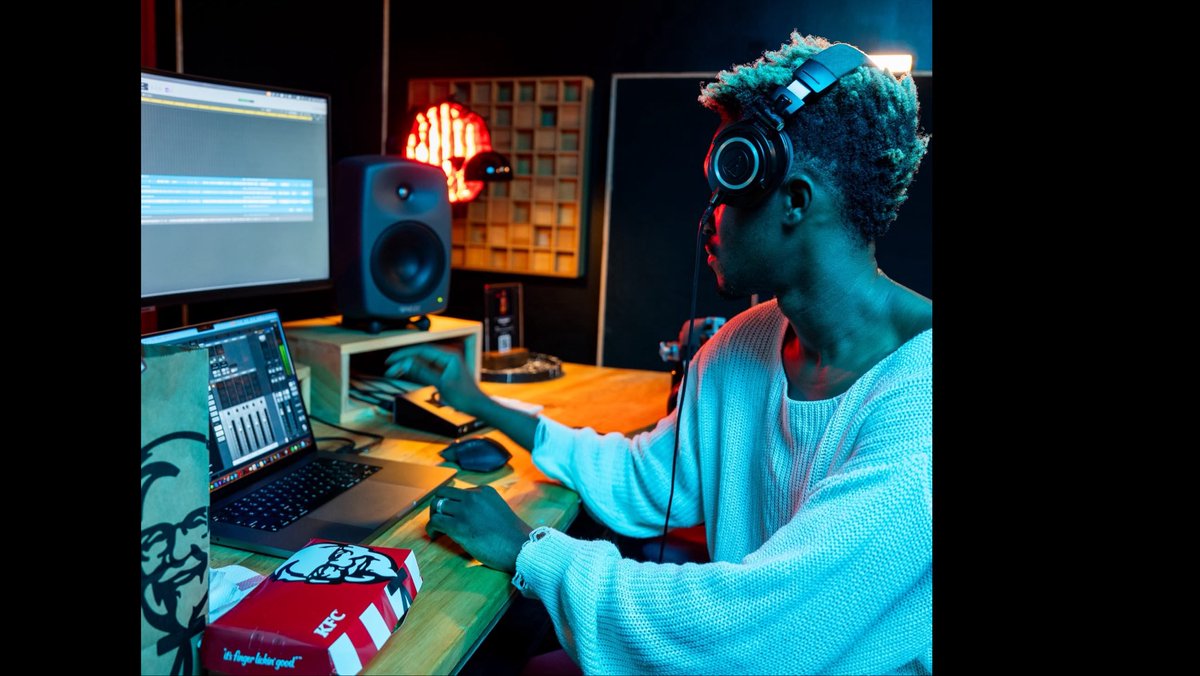 Listen to the wise 😋 #IAmStreetwise Cc KFC Uganda