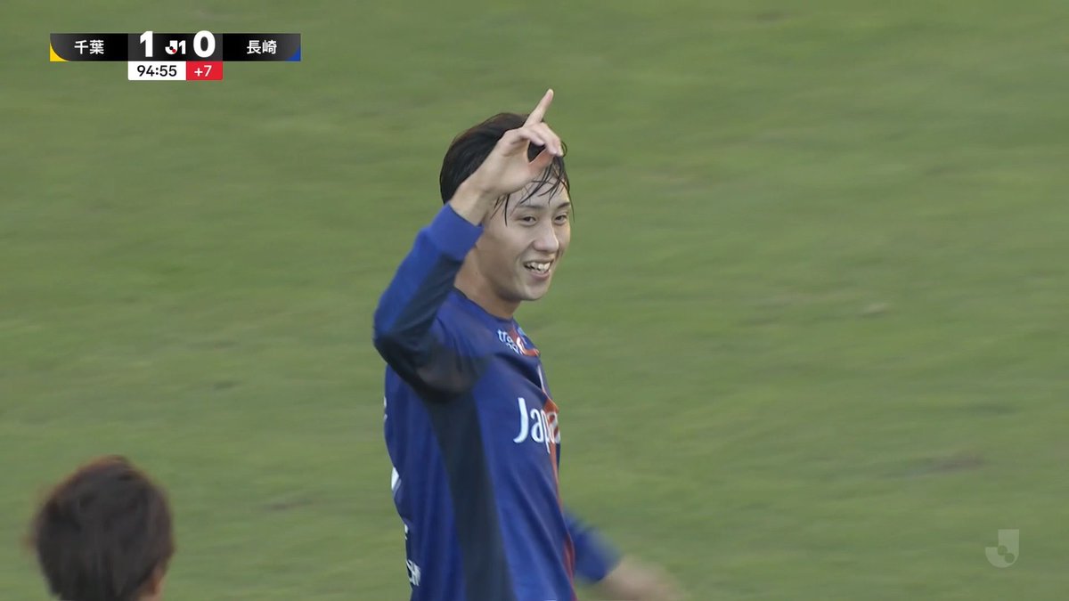 𝙏𝙊𝘿𝘼𝙔'𝙎 𝙂𝙊𝘼𝙇⚽️✔️🔷🔶 🔢1-1 ⚽️#保田堅心 選手 後半アディショナルタイム同点弾‼️🎥 #山口蛍 選手のクロスを #保田堅心 選手がスーパーヘッドで流し込む🚀 📲試合中継は #DAZN (DAZN Japan) #vvaren #BEYONDtheDREAM #Jリーグ