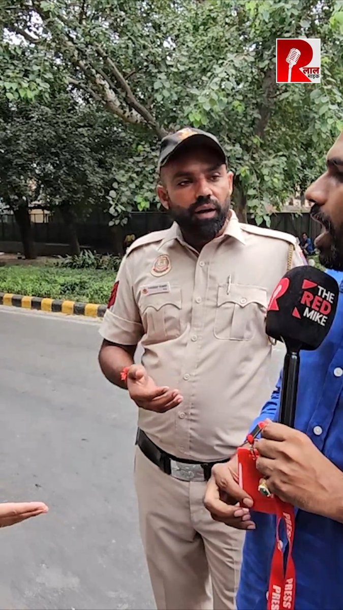 सुप्रीम कोर्ट के आदेश के बाद भी पत्रकारों को रोक रही पुलिस! Saurabh shukla Smita Sharma