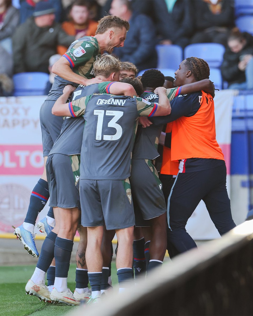 The pass ⚽️ The run 🏃♂️ The finish 🎯 The scenes 🤯