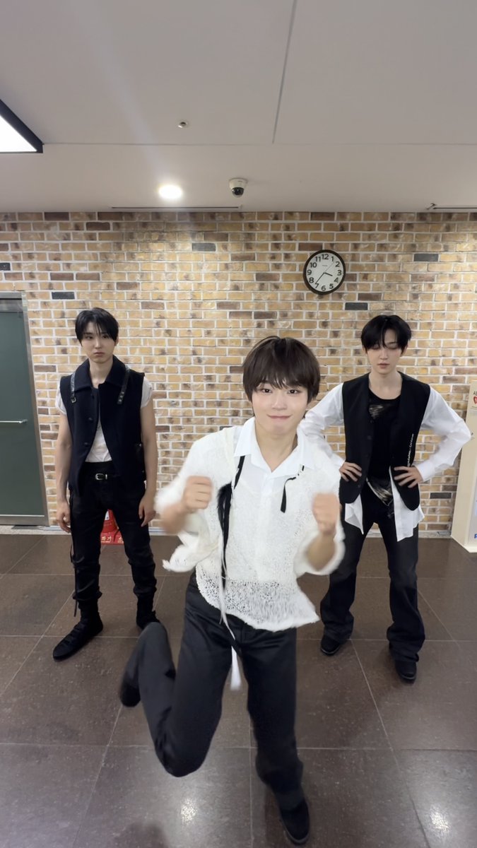 👶🏻👶🏻👶🏻 #KickFlip #킥플립 #KICKOFFTHEWALL_Pt1 #KickOffTheWall