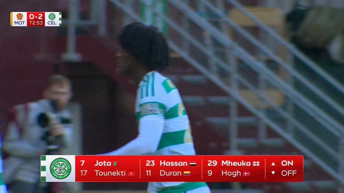 💚 “Great to see him back, it really is!” Jota comes on for his 100th Celtic appearance and his first in 18 months ⤵️