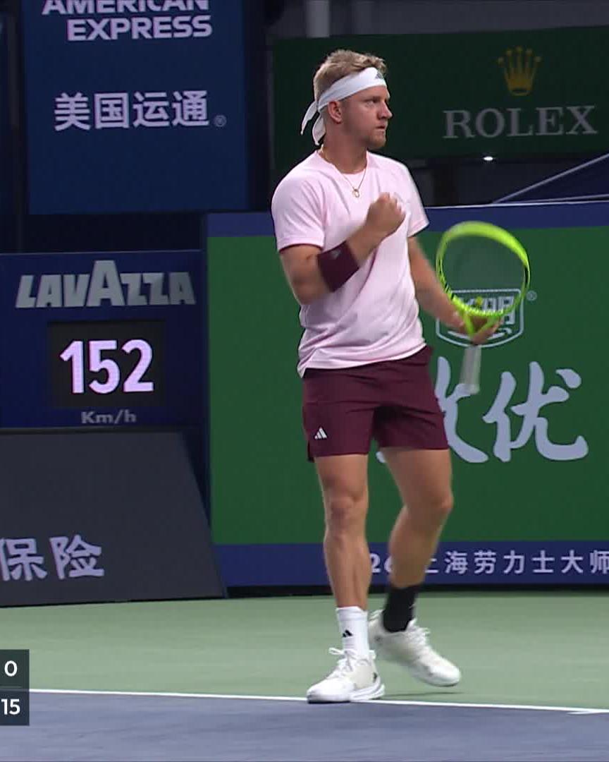 Baseline dropshot? 🤔 No problem for Foki 😮‍💨 Alejandro Davidovich Fokina #RolexShanghaiMasters