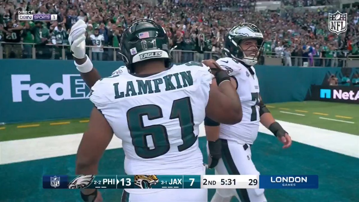 Darius Cooper donne l'avantage aux Eagles sur un énorme touchdown de 62 yards !!!