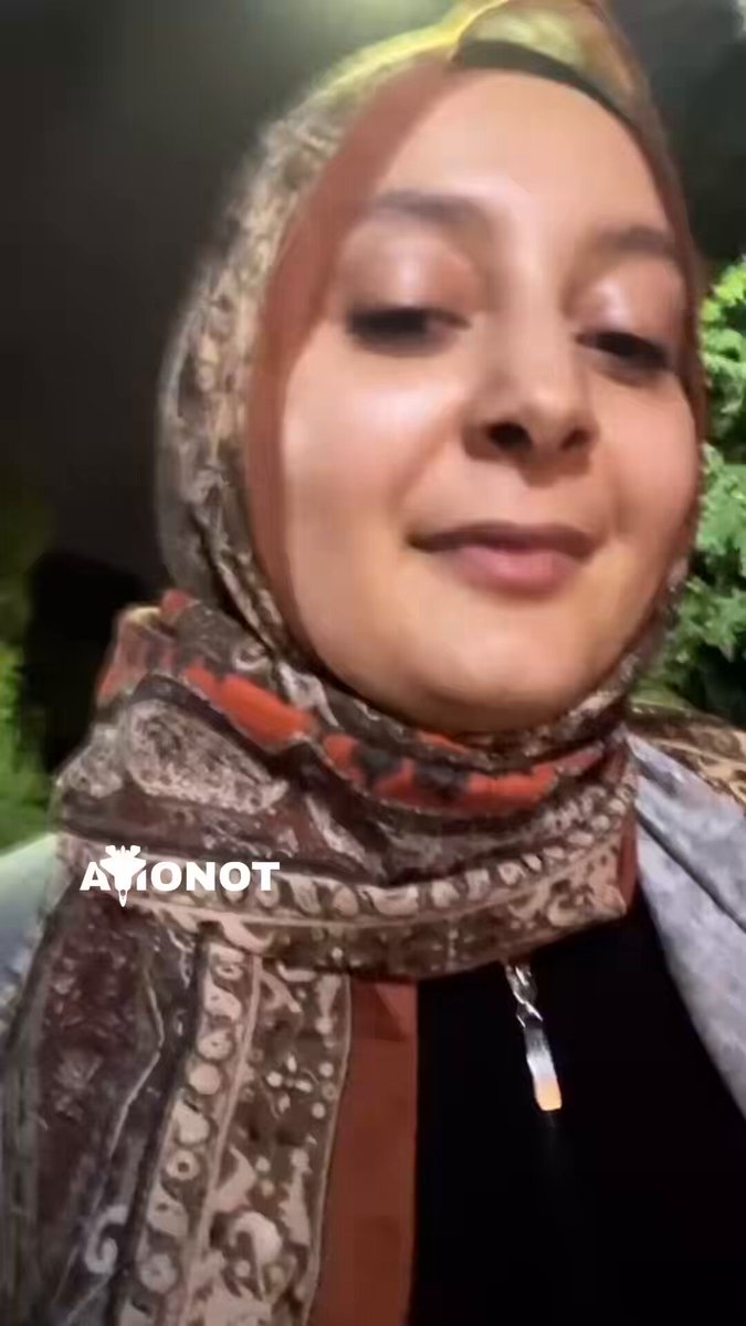 BU KADARI PES DEDİRTTİ Bir tır şoförü, otostop uygulamasıyla aldığı kadının yayınında Türk savunma sanayii ürünlerini taşıdığını ifşa etti.