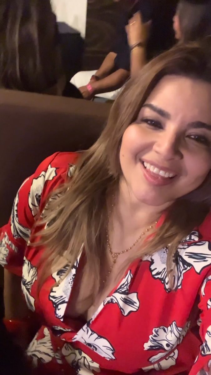 Anoche me fui de rumba con mis papás y mi hijo Jerónimo ❤️