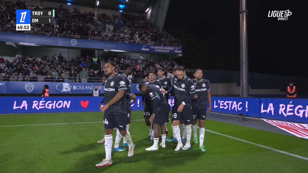AMIIINE HARIT ! 🇲🇦 🎁 Quoi de mieux qu’un but pour sa 110e apparition en Ligue 1 #ESTACOM