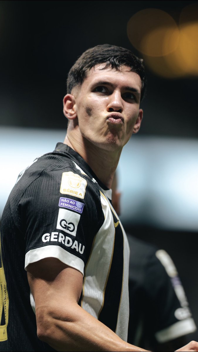 𝐁𝐎𝐑𝐁𝐀𝐒! 𝐃𝐄𝐂𝐈𝐒𝐈𝐕𝐎! Pra virar o jogo! Que GOLAAAÇO! 🐔⚽️👏 Mais uma participação em gol importante do nosso 1️⃣8️⃣!
