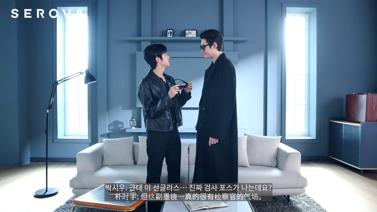 🐰Hello. I am Prosecutor Ju Tae-seon. 🐶: No, you're Investigator Lee Cha-Ha, remember? 🐰Oh, right... I'm an investigator. 🐰:But these sunglasses... they really give off a prosecutor's aura. 🐰🐶: Meteorite Attraction. 🐶:The moment you put them on... 🐰: ...I look the coolest.
