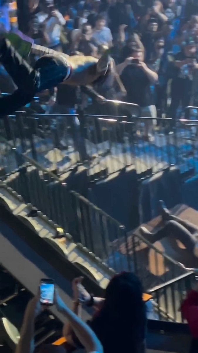 JEFF HARDY STILL THROWING HIMSELF OFF THE TOP OF ARENA BALCONIES THROUGH TABLES AT 49 YEARS OLD IS SOMETHING WE WILL NEVER SEE AGAIN. THERE WILL NEVER BE ANOTHER JEFF HARDY MAN 🐐