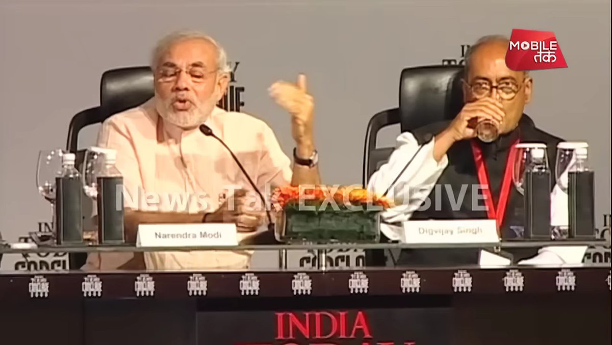 Beta jab tu ghar par chaddi gilli krta tha na tab se modi ji tere akao ki pent gilli krte aa rhe hai Narendra Modi: 1 Dhruv rathee: 0
