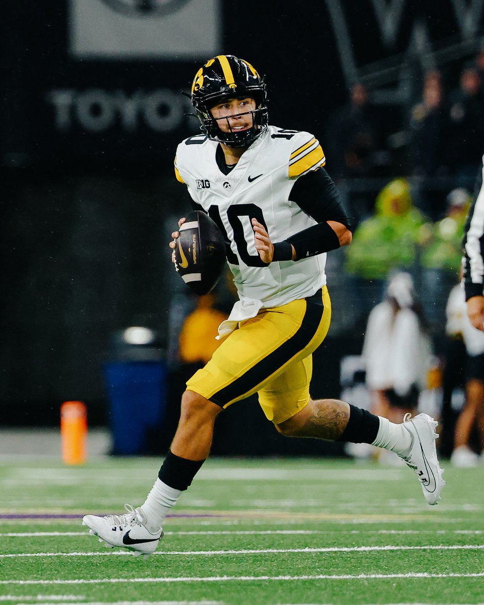 All Heck broke loose out West. Jeremy Hecklinski x #Hawkeyes