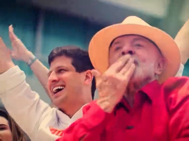 “ele é apenas presidente dos estados unidos” LULA PRECISA GANHAR ESSAS ELEIÇÕES E SALVAR O BRASIL DAS MÃOS DELES.