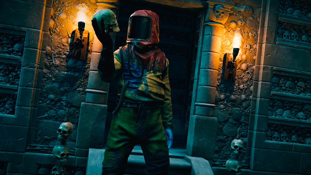 To raid, or not to raid? That is the question. 💀 Crypt Building Skin, October 15th.