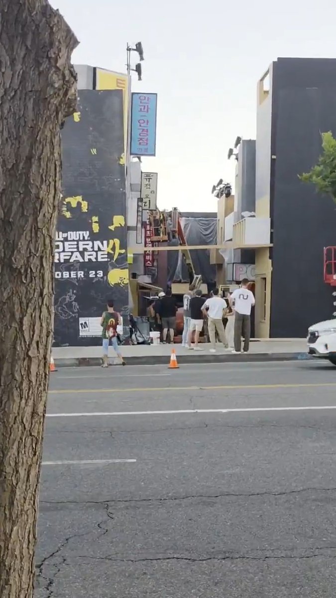 Call of Duty is building something HUGE for Modern Warfare 4’s Launch in Los Angeles 👀