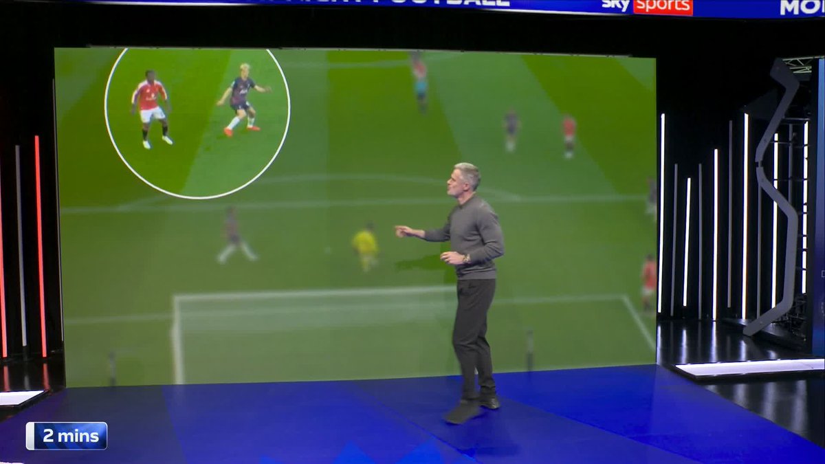 "The Manchester United players were not at the races" Jamie Carragher says Man Utd are 'not ready' physically or mentally ⤵️