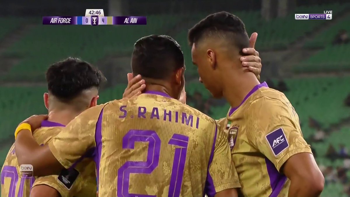 ⚽️ تمريرة متقنة من سفيان رحيمي إلى شقيقه حسين، الذي يترجمها إلى هدف رابع للعين! #دوري_أبطال_آسيا_للنخبة #ACLElite