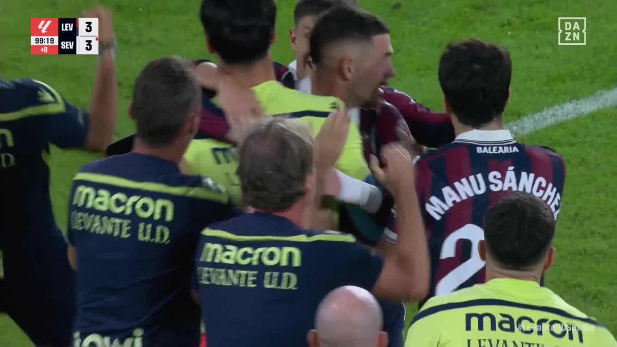 😱🚨 | 3 BUTS DANS LE TEMPS ADDITIONNEL, CE LEVANTE - SÉVILLE EST LÉGENDAIRE ! Ifeanyi Ndukwe 🇦🇹 égalise pour Levante à la 90ÈME+10 ! 🤯 Suivez la rencontre en direct sur DAZN. 📲 #LALIGA #LevanteUDSevilla