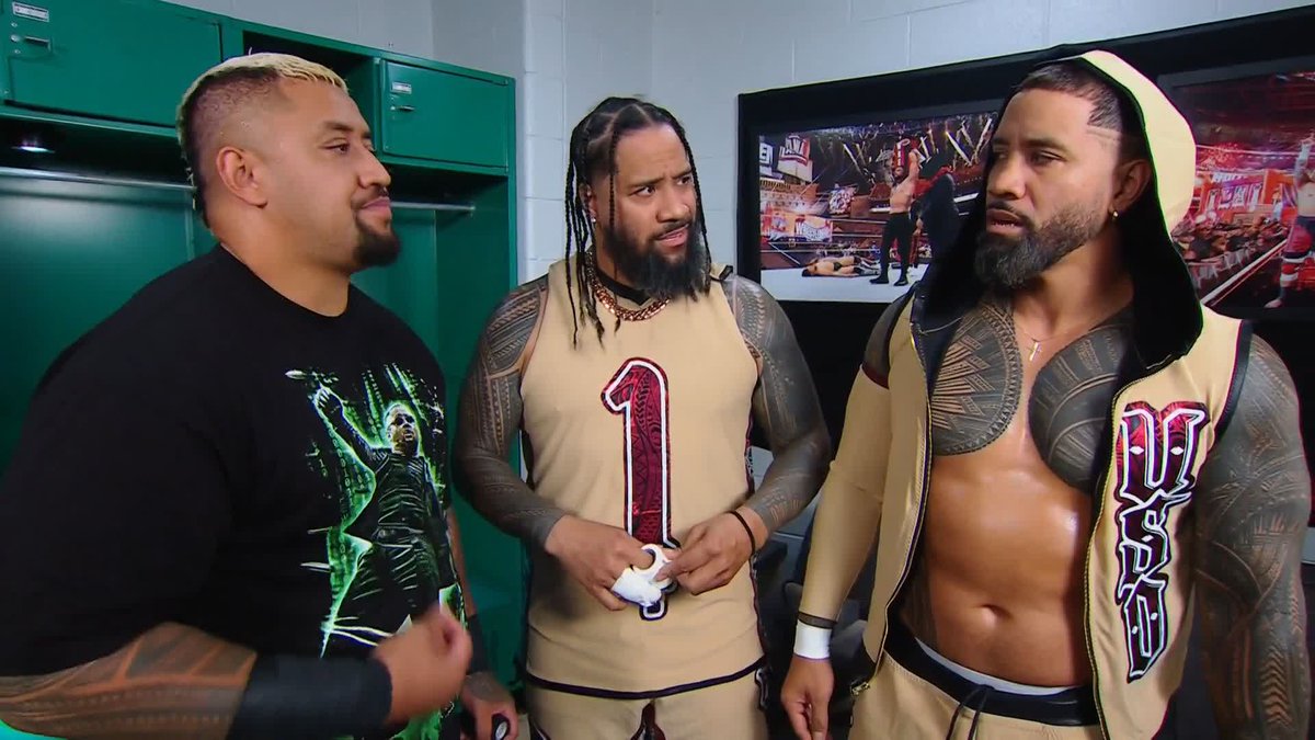 Solo Sikoa and The Usos are trying to get on the same page 😬