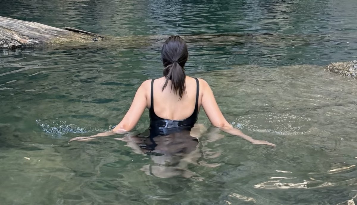 #Meenakshichaudhary Jumps From a BIG HEIGHT into WaterFall Looks GREAT