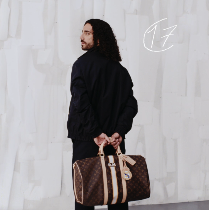 Victory Travels in Louis Vuitton. A shared pursuit of excellence carries the House and Real Madrid into the second year of their official partnership, unveiling new formalwear and formal travelwear for the Club’s football team. #RealMadrid #LouisVuitton