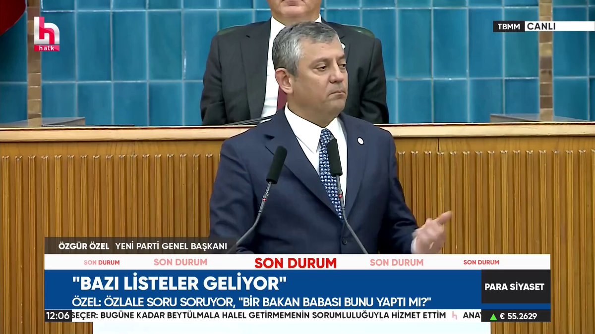 "O lanet listeyi açıklasınlar..." Özgür Özel: "Bütün milletvekili arkadaşlarıma söylüyorum: Eline belge gelen, bilgisi olan koyacak ortaya. Doğru mu, yanlış mı onlar söyleyecek. Eğer yanılgı olsun istemiyorlarsa o lanet listeyi kendileri açıklasınlar görelim."
