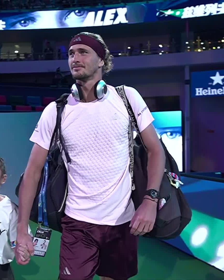 Ready for Sascha vs Sasha 😁 Zverev faces Bublik for a spot in the Shanghai quarter-final! WATCH LIVE ->