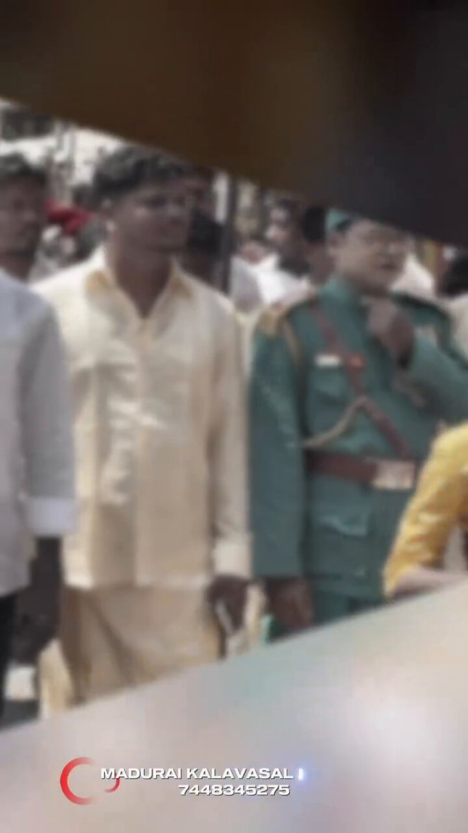 எல்லாம் சரி எதுக்கு நேதாஜியை கூட்டிட்டு போறாங்க.