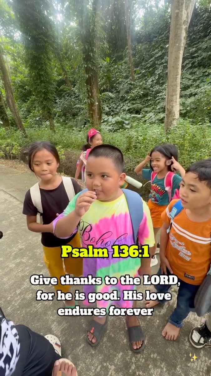 So proud of your parents and proud of you kid! Good job! 🙌 Sana marami ka pang maisabuhay at marami pang BibLe verses ang matutunan mo. God BLess! 🙏🩷