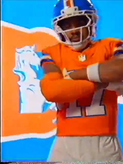 Old school threads coming to #TNFonPrime 😤