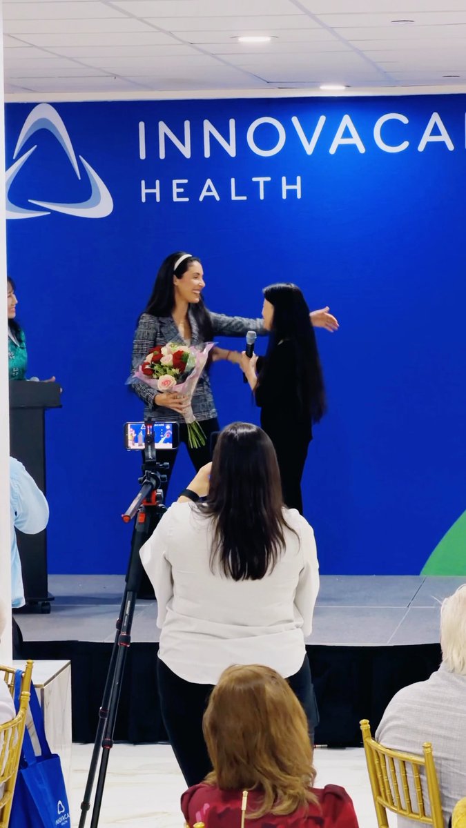 I love our Vietnamese community in FL-13! 🇺🇸 It was honor to cut the ribbon for one of the biggest Senior Centers in Pinellas County. Congrats on the Grand Opening of Innovacare Health!