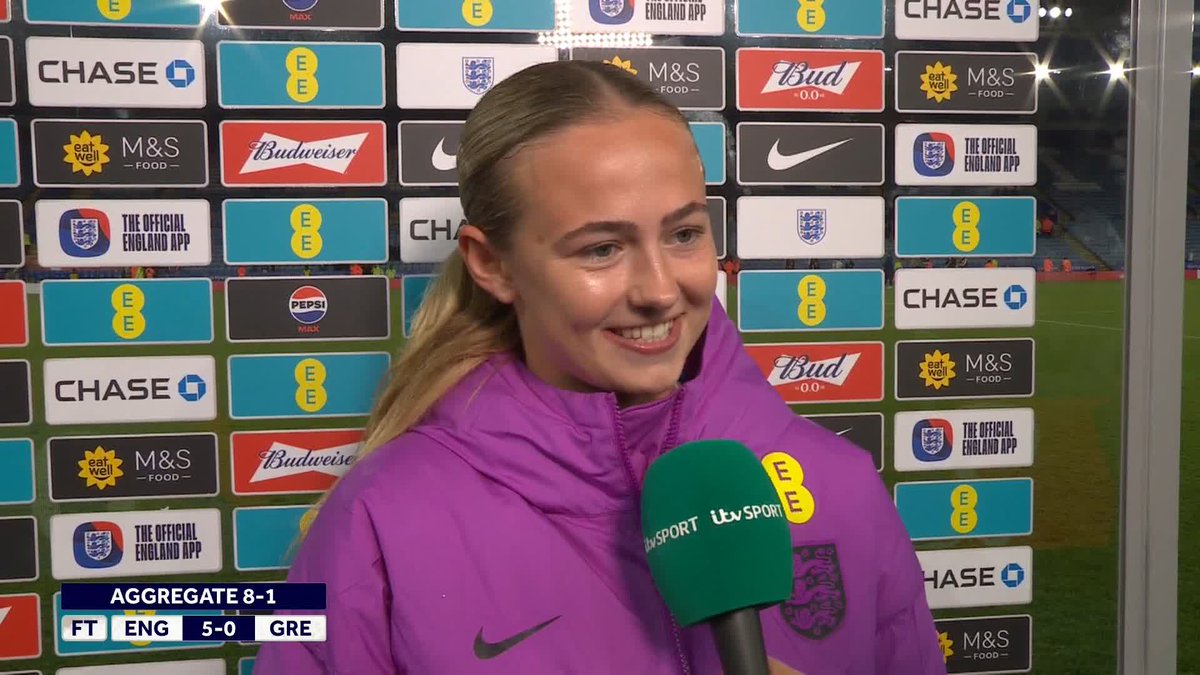 A great first outing in an England shirt for Lexi Potter 🏴👏 The Chelsea midfielder speaks to Katie Shanahan after making her debut for the Lionesses