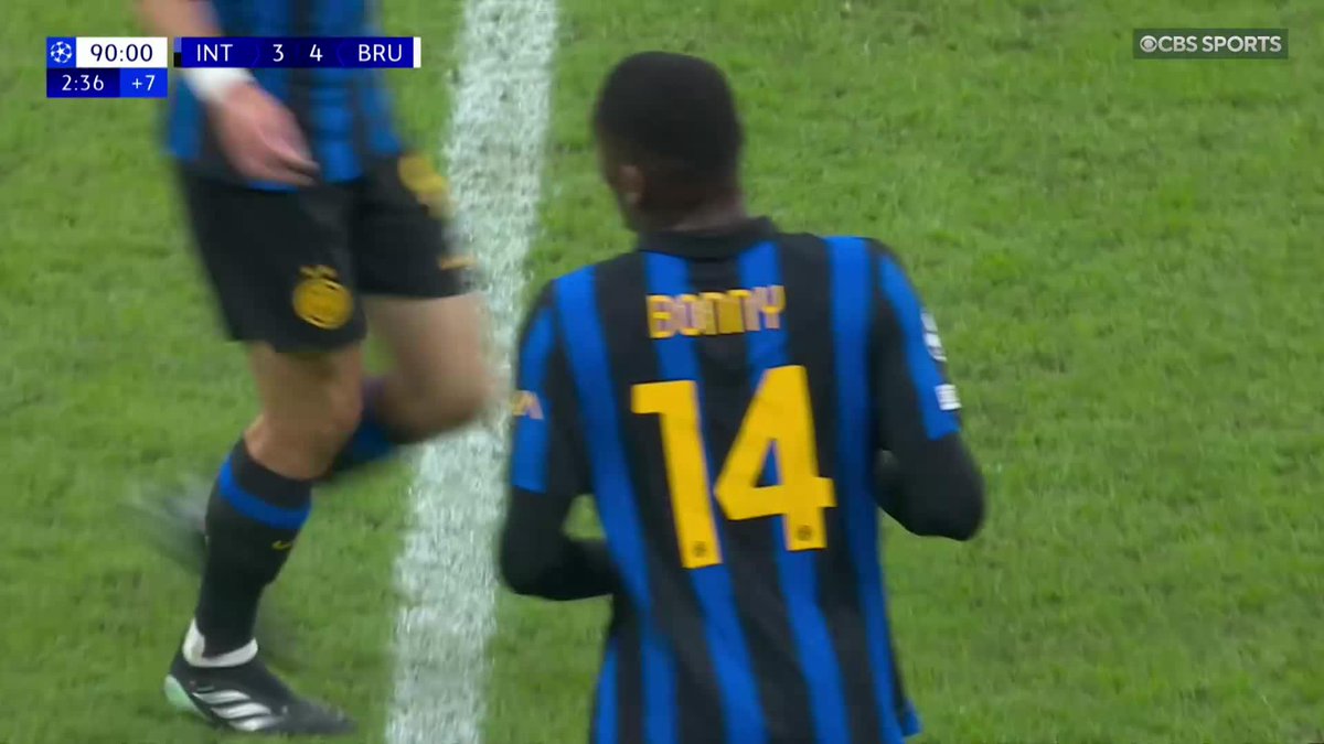 Ange-Yoan Bonny shows off his skill with a driving run and a curling finish into the bottom corner 💥 Watch the #UCL on @ParamountPlus 📺