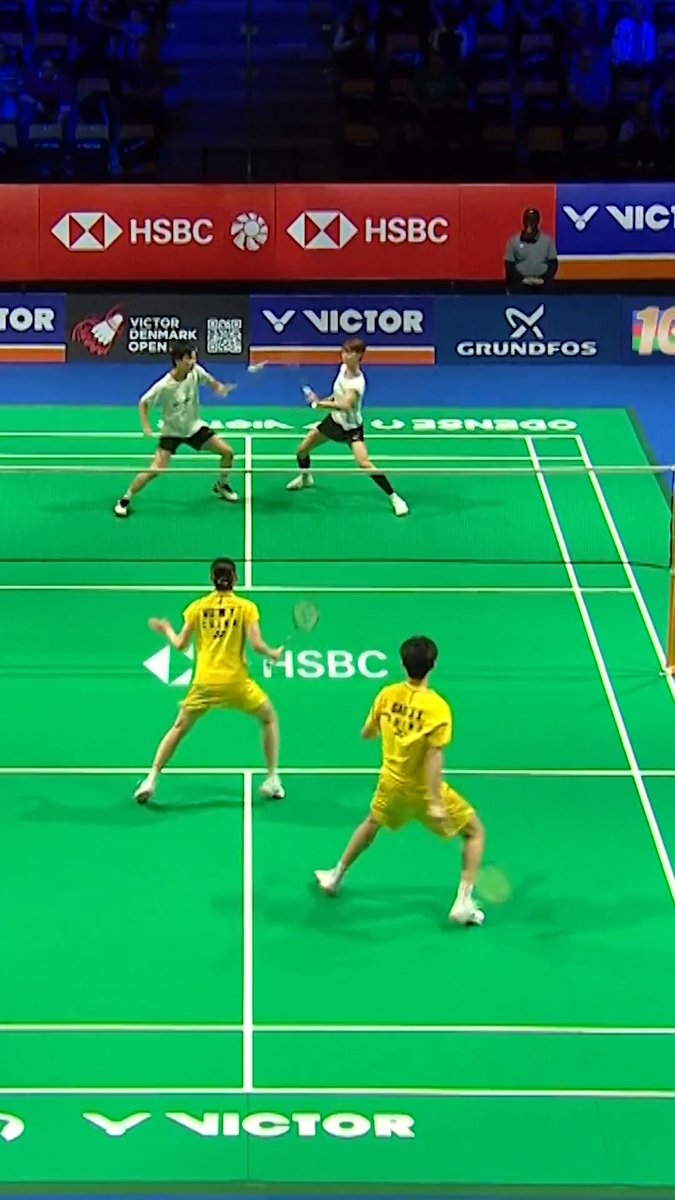 Lightning-quick defence ⚡ Follow live action: HSBC Sport #BWFWorldTour #DenmarkOpen2026
