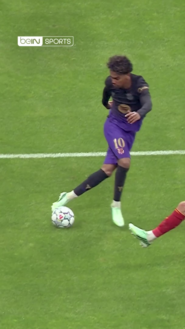 سحر لامين جمال يُحيّر المدافعين! 🤯 #دوري_أبطال_أوروبا