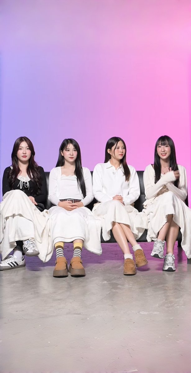 ติดตามเรื่องราวของทั้ง 4 สาว POPPER, HOOP, MARINE, EMMY จาก BNK48 ได้ วันพฤหัสที่ 15 ตุลาคมนี้ เวลา 1 ทุ่ม ทาง YouTube: CAT EXPOP 💜✨ [TEASER] POPPER, HOOP, MARINE, EMMY BNK48 | CAT EXPOP PODCAST EP.7 🎬 #BNK48xCATEXPOP #BNK48 #CATEXPOPPODCAST #CATEXPOP