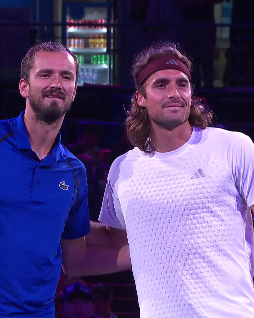 Silence before the storm 🌪️ Medvedev vs Tsitsipas for a place in the Shanghai QF ⚔️ WATCH LIVE ->